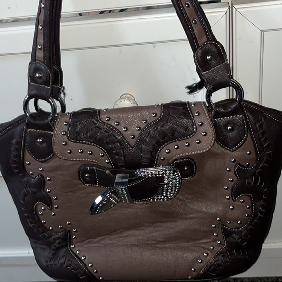 Purse - Picture 2 of 3